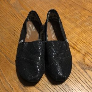Glitter toms.
